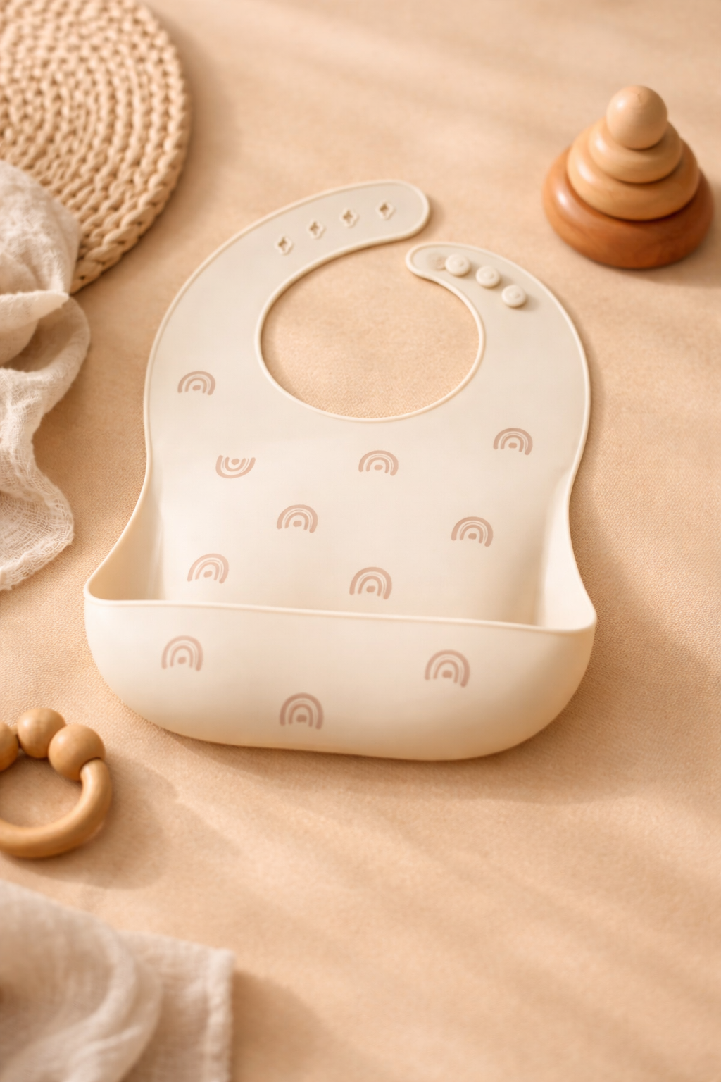 L’Arc-en-Ciel | Silicone Bib Set